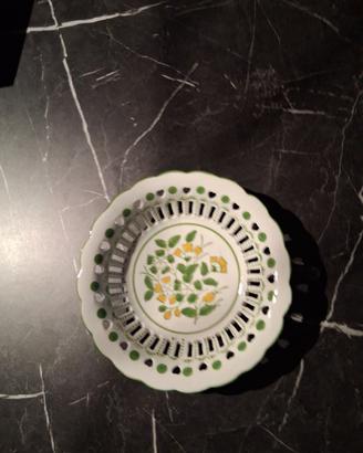 Piattino svuotatasche in ceramica cinese.