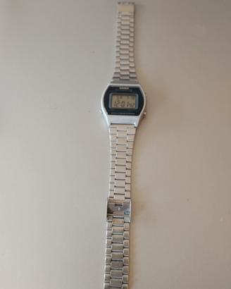 Orologio Casio vintage argento e nero 