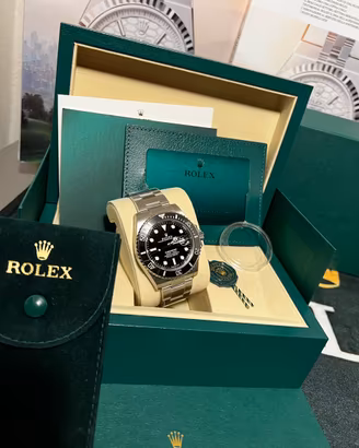 Rolex Submariner Data 126610ln nuovo