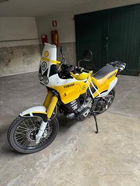 Yamaha SUPERTENERE 750