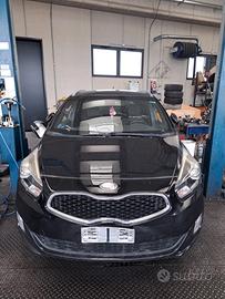 RICAMBI KIA CARENS 2013 D4FD NO MOTORE