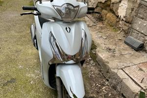 sh 125 abs bianco 09/2015