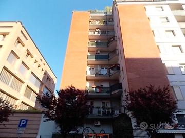 MM Bande Nere Monolocale Arredato Climatizzato