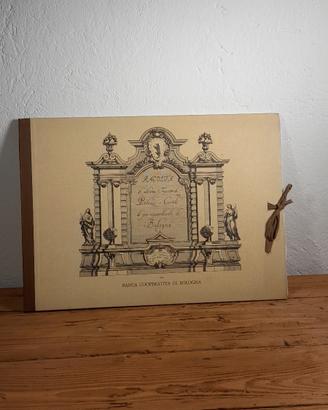 Libro vintage edifici e cortili di Bologna