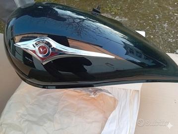 serbatoio Kawasaki vn 900 