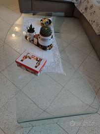 Tavolino in cristallo