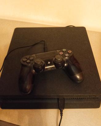 PS4 slim (trattabile)
