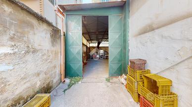 CAPANNONE A BRINDISI