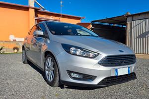 Ford Focus 1.5 Diesel (2017) – Cambio Automatico

