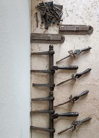 Ferramenta per antine 