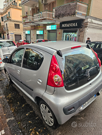 Peugeot 107 cambio automatico