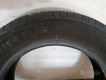 gomme auto grande punto