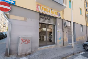 Trilocale commerciale in zona centrale