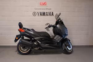 Yamaha X-Max 300 Tech Max