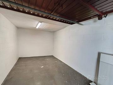 Box / Garage di 14 m² a Milano