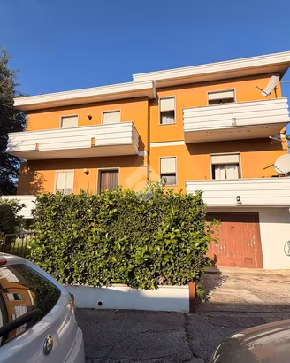 PORZIONE DI BIFAMILIARE A GRISIGNANO DI ZOCCO