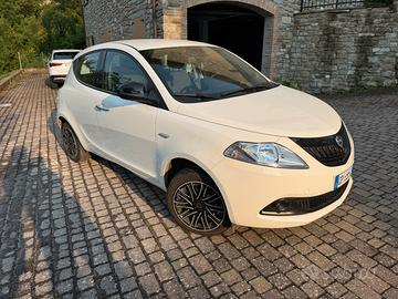 Lancia ypsilon Y