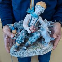 Statua ceramica capodimonte cm 30x26