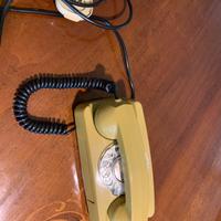 Telefoni