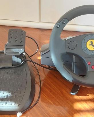 Thrustmaster Volante e pedali da corsa
