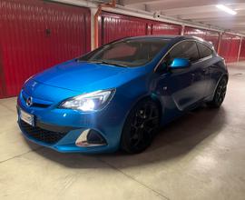 Opel Astra Opc