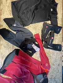 Abbigliamento vario da ciclismo usato poco