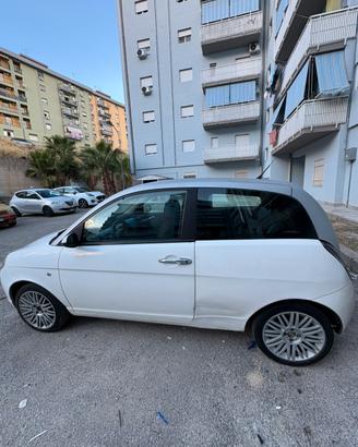 Lancia Ypsilon 1.3 multijet