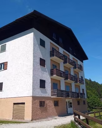 Immobile in asta di 85 m² a Folgaria