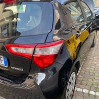 Toyota Yaris Yaris III 2017 5p 1.5h Cool