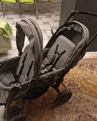 passeggino gemellare