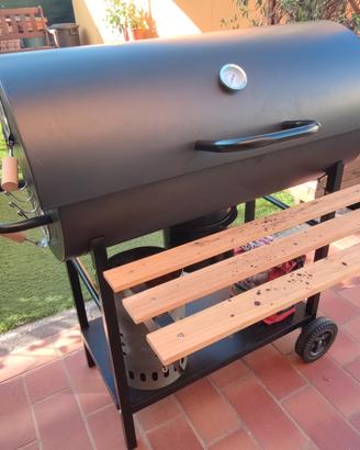 barbeque con accessori vari