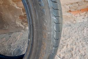 2 gomme Pirelli P Zero 265/45 R20 104Y