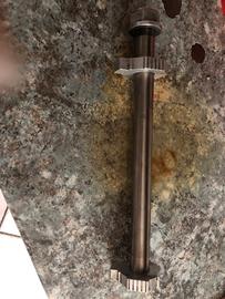 Perno ruota posteriore