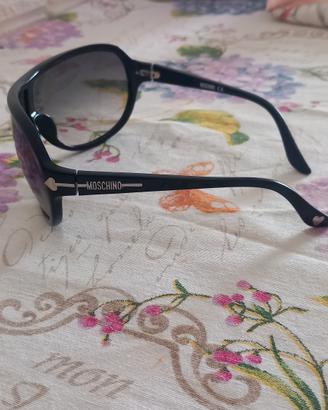 occhiali da sole moschino