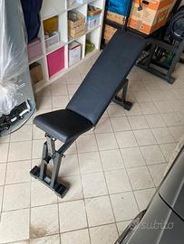 Panca regolabile Technogym