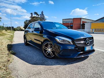 Mercedes A200D automatica premium - AMG line
