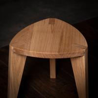 Sedia a tre gambe-Sgabello in rovere-Sedia quercia