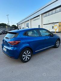 Renault Clio V E‑Tech Hybrid 140 Zen 2021 – Full H