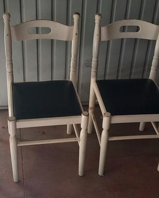 4 sedie in legno classiche bianche con seduta nera
