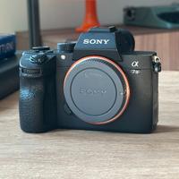 Sony A7 III – Fotocamera full-frame mirrorless