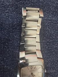 Orologio da polso svizzero gucci testato e uomo do