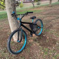 Bicicletta Wheelie Bike SE 26"' nero / blu