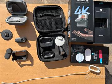 Insta360 GO 3S Nero Notte 128GB - Cam 4K per vlog,