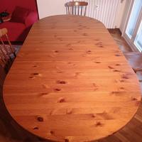 Set tavolo allungabile in legno con 4 sedie