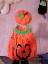 Quattro vestiti carnevale