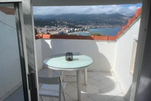 Mansarda vista mare piscina sauna posto auto