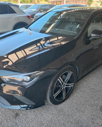 Mercedes-benz CLA 200 d Automatic Shooting Brake P