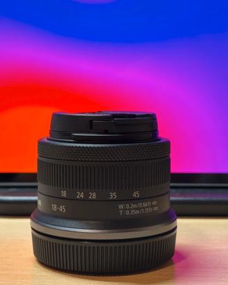 Canon RF 18-45mm