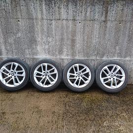 Cerchi in lega 17" + pneumatici