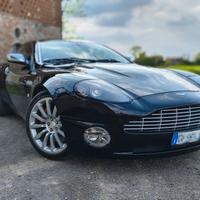 ASTON MARTIN VANQUISH V1 2002 P.E.R.M.U.T.O